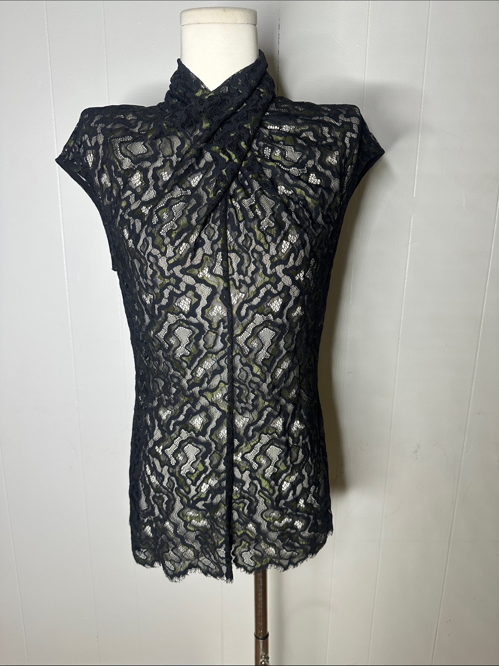 Beaufille Black And Green Sexy High Neck Lace Blouse